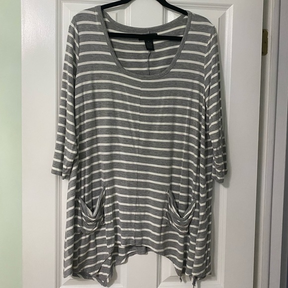 Grace Elements Gray Striped Shirt - Picture 1 of 6